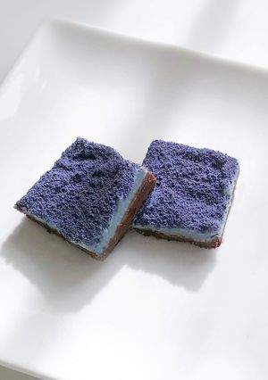 青い生チョコレート【バタフライピー】-レシピのメイン写真