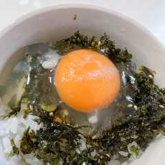 รูปของ 背徳卵かけご飯