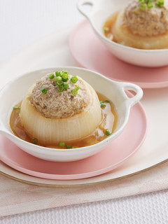 まるごと新玉ねぎの肉詰め-レシピのメイン写真