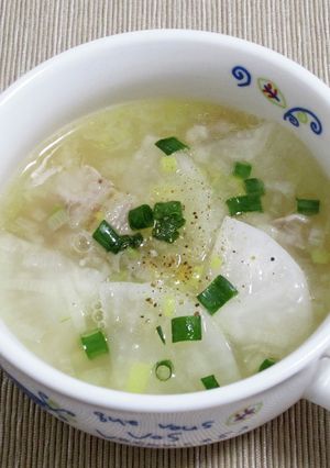 大根と豚バラ肉のスープ-レシピのメイン写真