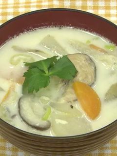 さば缶のミルクみそ汁-レシピのメイン写真