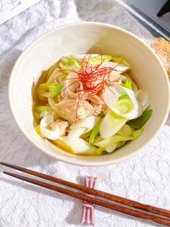 今日はラクしてOK!レンチンささみうどん-レシピのメイン写真