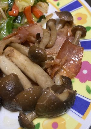 ブナシメジとハムのバター炒め-レシピのメイン写真