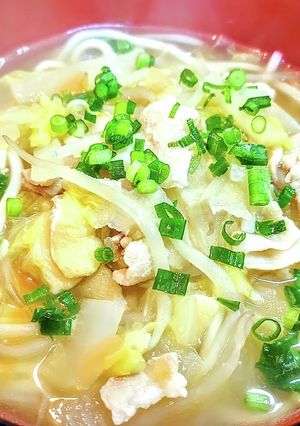 我が家の絶品節約料理豚バラもやしうどん-レシピのメイン写真