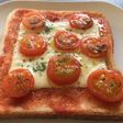 ミニトマトのピザトースト