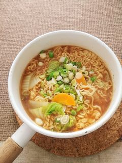 サッポロ一番味噌ラーメンだよねぇ〜-レシピのメイン写真
