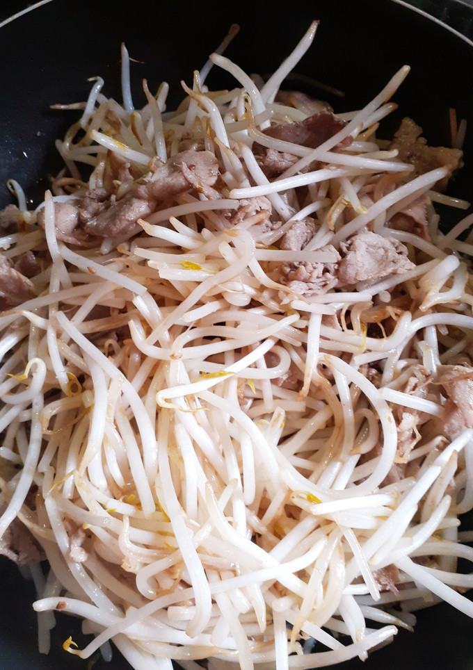 簡単★もやしとスライス豚肉の炒め物-レシピのメイン写真