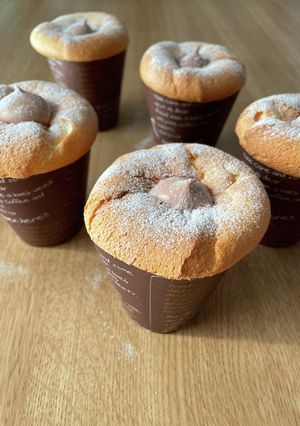 カップシフォン♡チョコ生クリーム-レシピのメイン写真