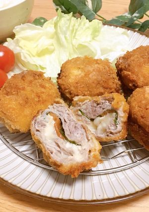 簡単!豚肉の梅しそチーズカツ-レシピのメイン写真