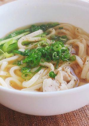 5分☆レンチン豚バラ小松菜うどん☆-レシピのメイン写真