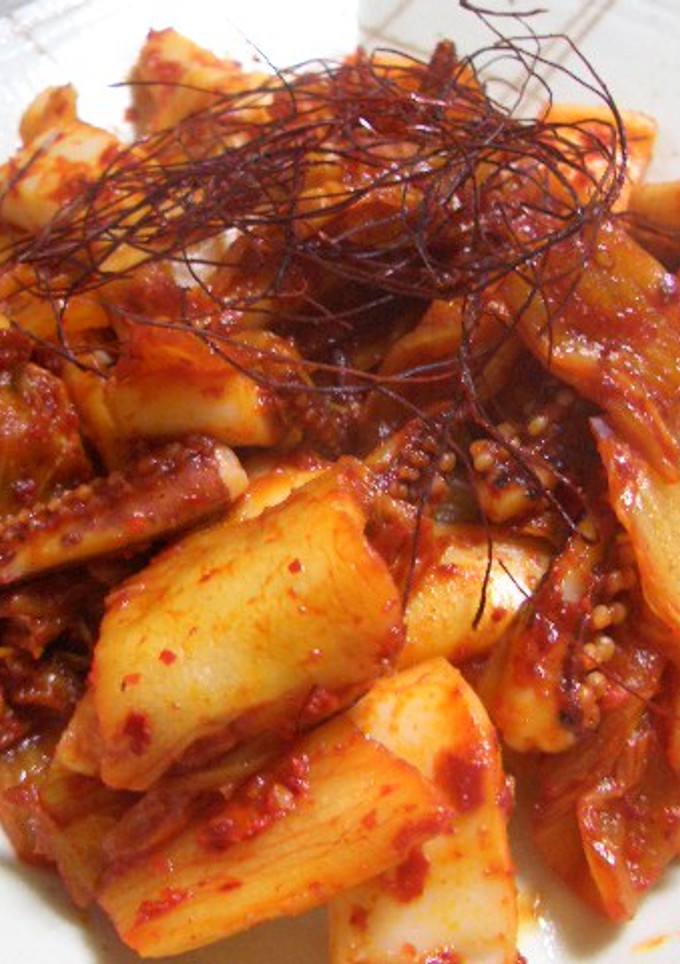 ご飯がすすむ！イカとキムチの炒め物-レシピのメイン写真