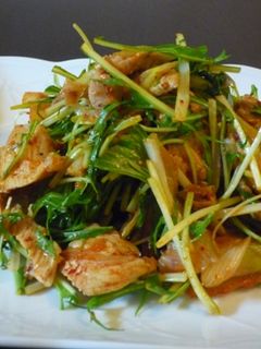 水菜と豚肉のキムチ炒め-レシピのメイン写真