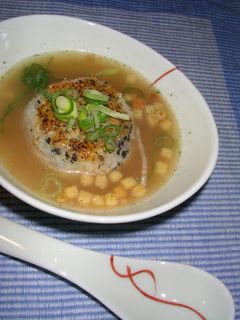 パルメチーズで焼きおにぎり茶漬け♪-レシピのメイン写真