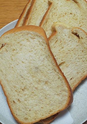 しっとり早焼き全粒粉入り食パンHB-レシピのメイン写真