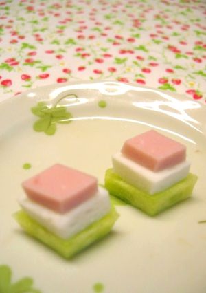 ひな祭りのお弁当に✿なんちゃってひし餅♫-レシピのメイン写真