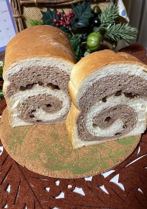チョコチップ渦巻き食パン-レシピのメイン写真
