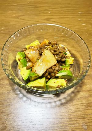 アボカドとキムチ納豆-レシピのメイン写真