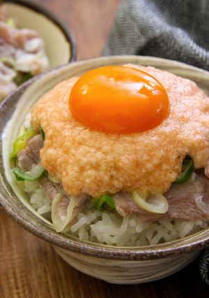 やみつき豚バラ明太とろろメシ-レシピのメイン写真