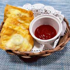 A picture of リメイク☆お弁当に☆ポテサラ揚げ.