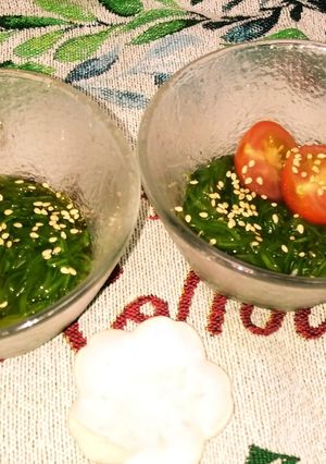 簡単！めかぶを華やかに飾って！-レシピのメイン写真