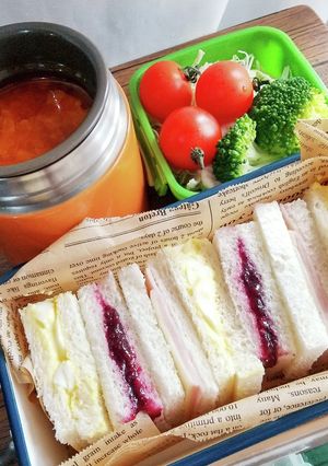 今日の弁当☆サンドイッチ&ミネストローネ-レシピのメイン写真