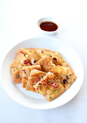 皆の大好きな、旨味たっぷり【海鮮チヂミ】-レシピのメイン写真