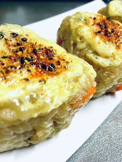 炊き込みご飯からのマヨ七味焼きおにぎり-レシピのメイン写真