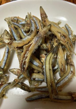 お米の粉で、キビナゴの唐揚げ-レシピのメイン写真