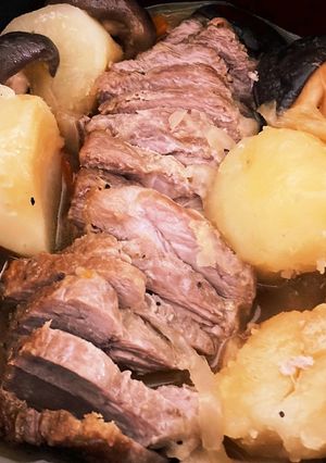 【STAUBで簡単】ポットロースト-レシピのメイン写真