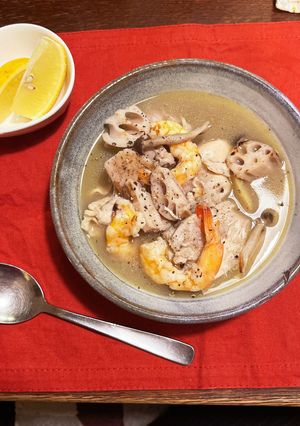海老と蓮根のチキンスープ-レシピのメイン写真