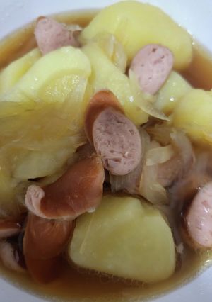 じゃがいもとウインナーの煮物っぽいやつ-レシピのメイン写真