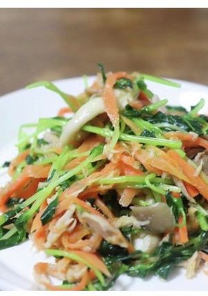 豆苗の入った人参しりしり-レシピのメイン写真