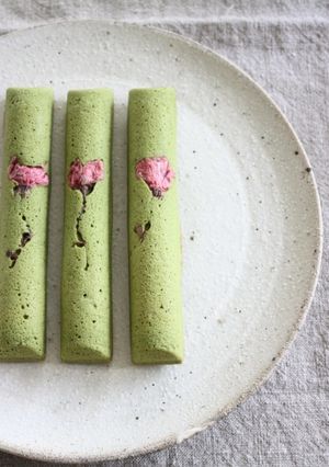 桜の花入り抹茶フィナンシェ-レシピのメイン写真