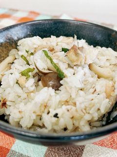 サバ缶deお手軽炊き込みごはん-レシピのメイン写真