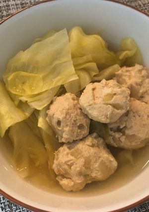 【キャベツ大量消費】鶏団子の煮物-レシピのメイン写真