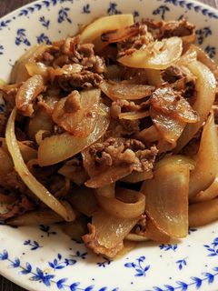 牛肉と玉ねぎの焼肉のたれ炒め-レシピのメイン写真