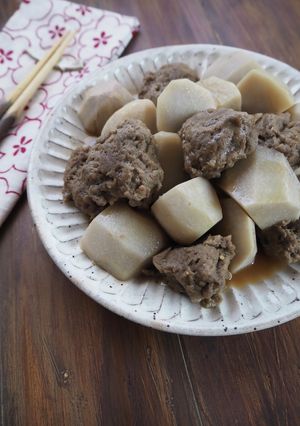イワシのつみれと里芋の煮物-レシピのメイン写真
