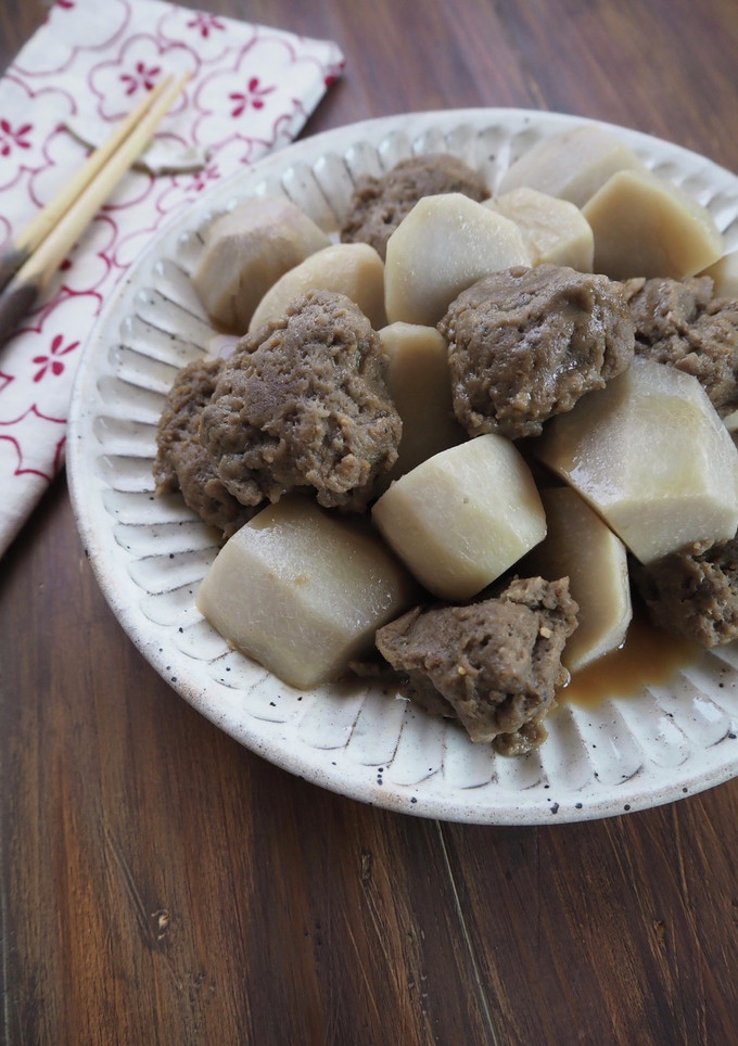 イワシのつみれと里芋の煮物-レシピのメイン写真