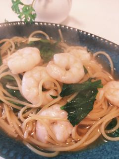 ワンパン!ほうれん草と海老のスープパスタ-レシピのメイン写真