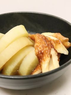 美味♪簡単♪レンジ大根と焼ちくわの煮物-レシピのメイン写真