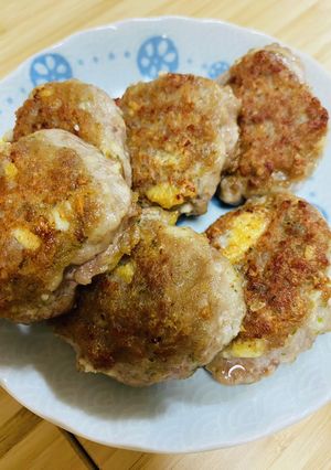 節約♪ボリュームアップ豆腐ハンバーグ-レシピのメイン写真