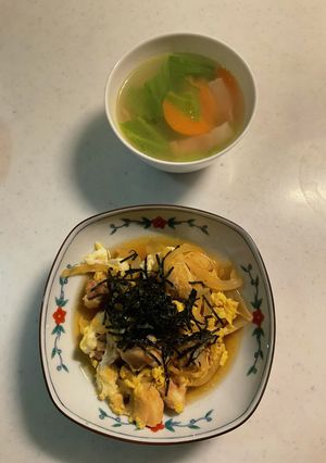 親子煮、コンソメスープ-レシピのメイン写真