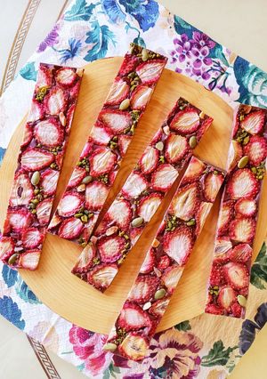 バレンタインに♪簡単!ドライいちごチョコ-レシピのメイン写真