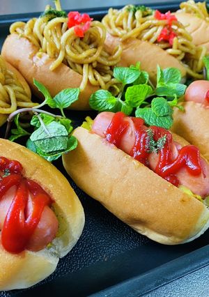 【ミニ】焼きそばパン＆ホットドッグ-レシピのメイン写真