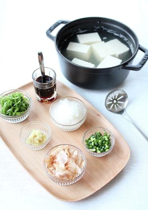 柔らかなお豆腐が美味しい、定番【湯豆腐】-レシピのメイン写真