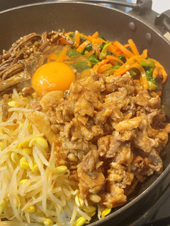 【すき焼き鍋で】石焼き風ビビンバ-レシピのメイン写真