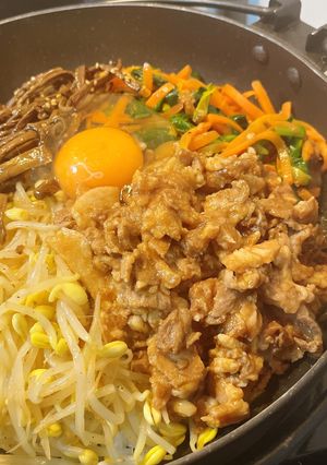 【すき焼き鍋で】石焼き風ビビンバ-レシピのメイン写真