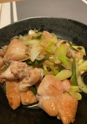 簡単 鶏もも肉と長ネギのポン酢炒め-レシピのメイン写真