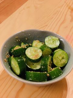 やみつききゅうりと胡麻の和え物。常備菜 -レシピのメイン写真