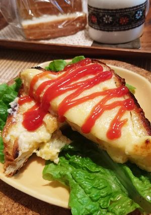 スクランブルエッグのトースト〜-レシピのメイン写真